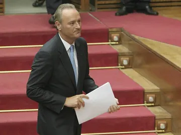 Alberto Fabra, en las Cortes Valencianas Alberto Fabra, en las Cortes Valencianas