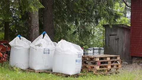 Explosivos encontrados en la granja de Breivik Explosivos encontrados en la granja de Breivik