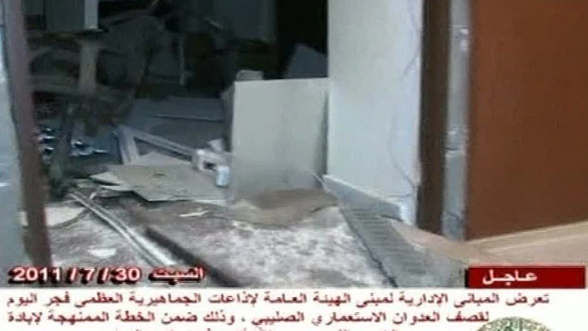 La OTAN destruye instalaciones de televisión de Gadafi La OTAN destruye instalaciones de televisión de Gadafi
