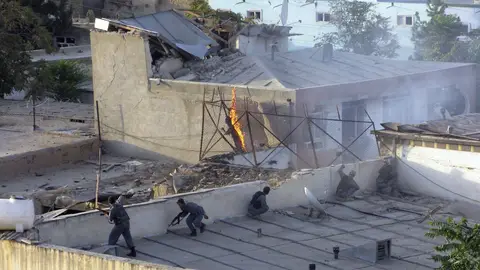 Cuatro muertos y diez heridos en un atentado suicida en Kunduz Cuatro muertos y diez heridos en un atentado suicida en Kunduz