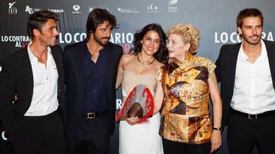 El estreno de 'Lo contrario al amor', todo un éxito