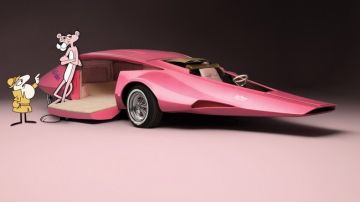 El "Panteramóvil", un tesoro de coleccionista muy original... y rosa.