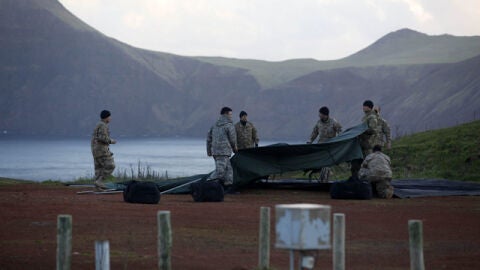 Efectivos del Ej&eacute;rcito en el archipi&eacute;lago Juan Fern&aacute;ndez
