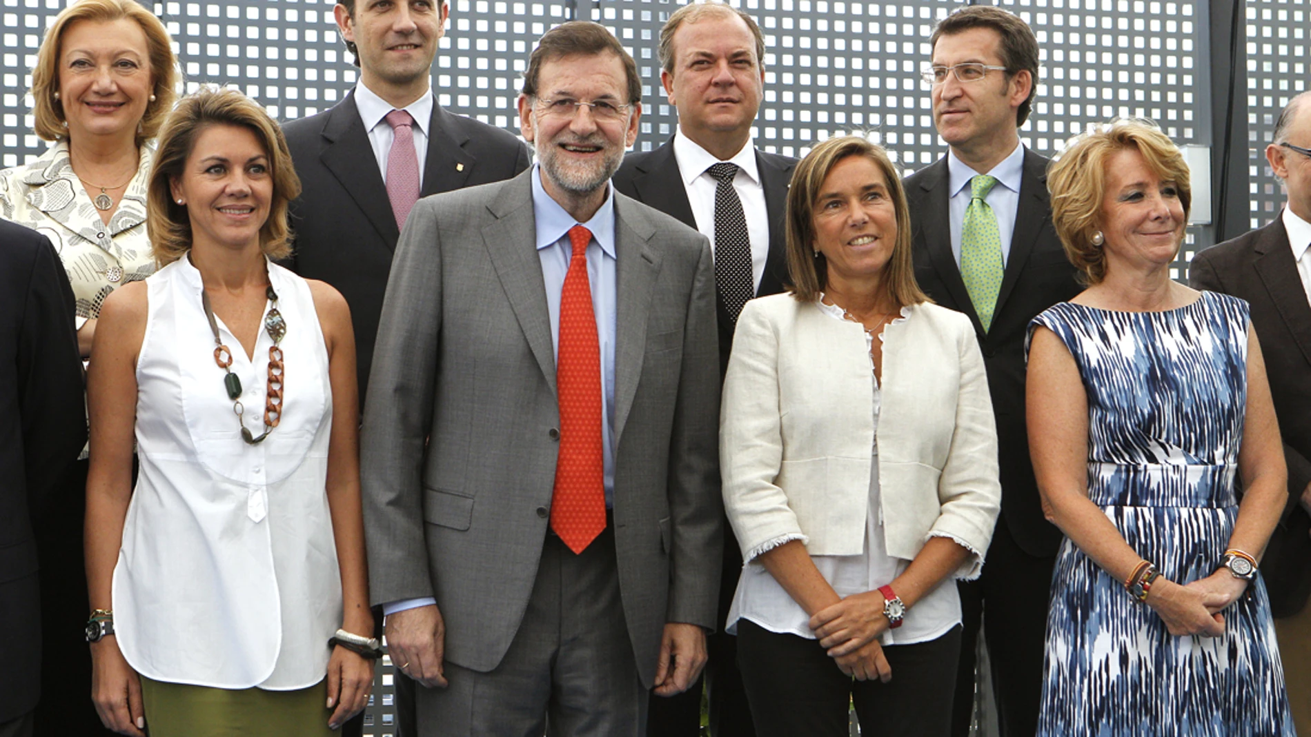Rajoy junto a algunos integrantes de la Junta Directiva