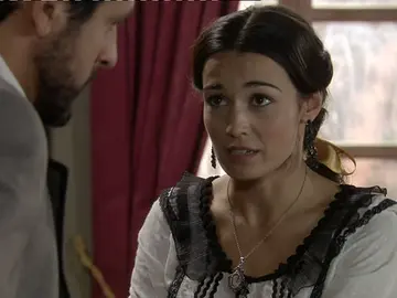 Eugenia le explica a Roberto que es el nuevo patrón Eugenia le explica a Roberto que es el nuevo patrón