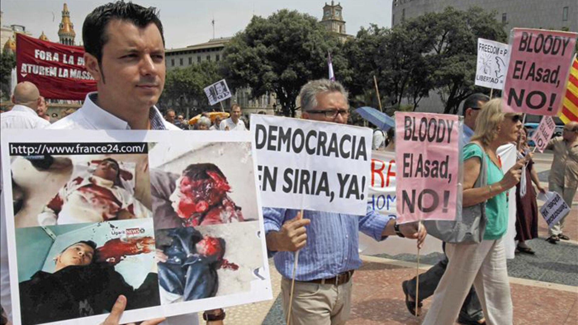 La represi&oacute;n en Siria provoca al menos 2.600 muertos