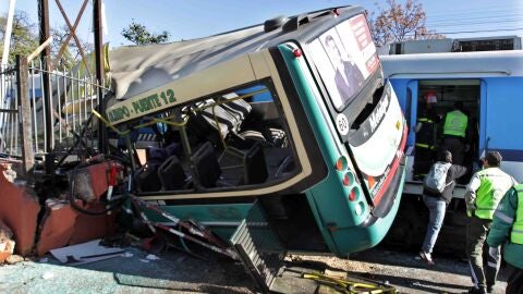 siete muertos y m&aacute;s de cien heridos en un accidente ferroviario en Argentina