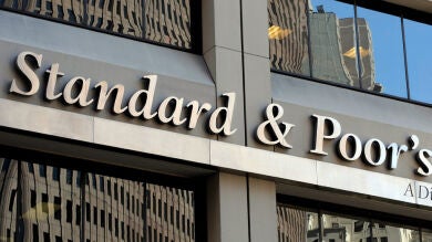 Standard & Poor's rebaja la calificación de la deuda de Italia