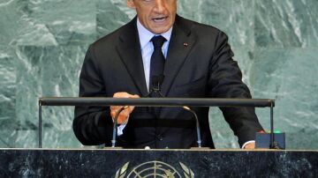  Sarkozy propone a los palestinos que soliciten ser "Estado observador"