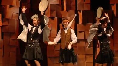 'The Flying Karamazov Brothers' llegan a Madrid