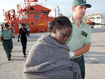 Interceptada una patera con 64 subsaharianos en Motril