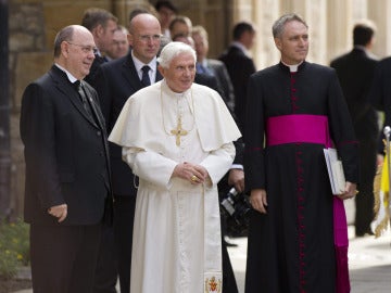 Benedicto XVI durante su visita a Alemania