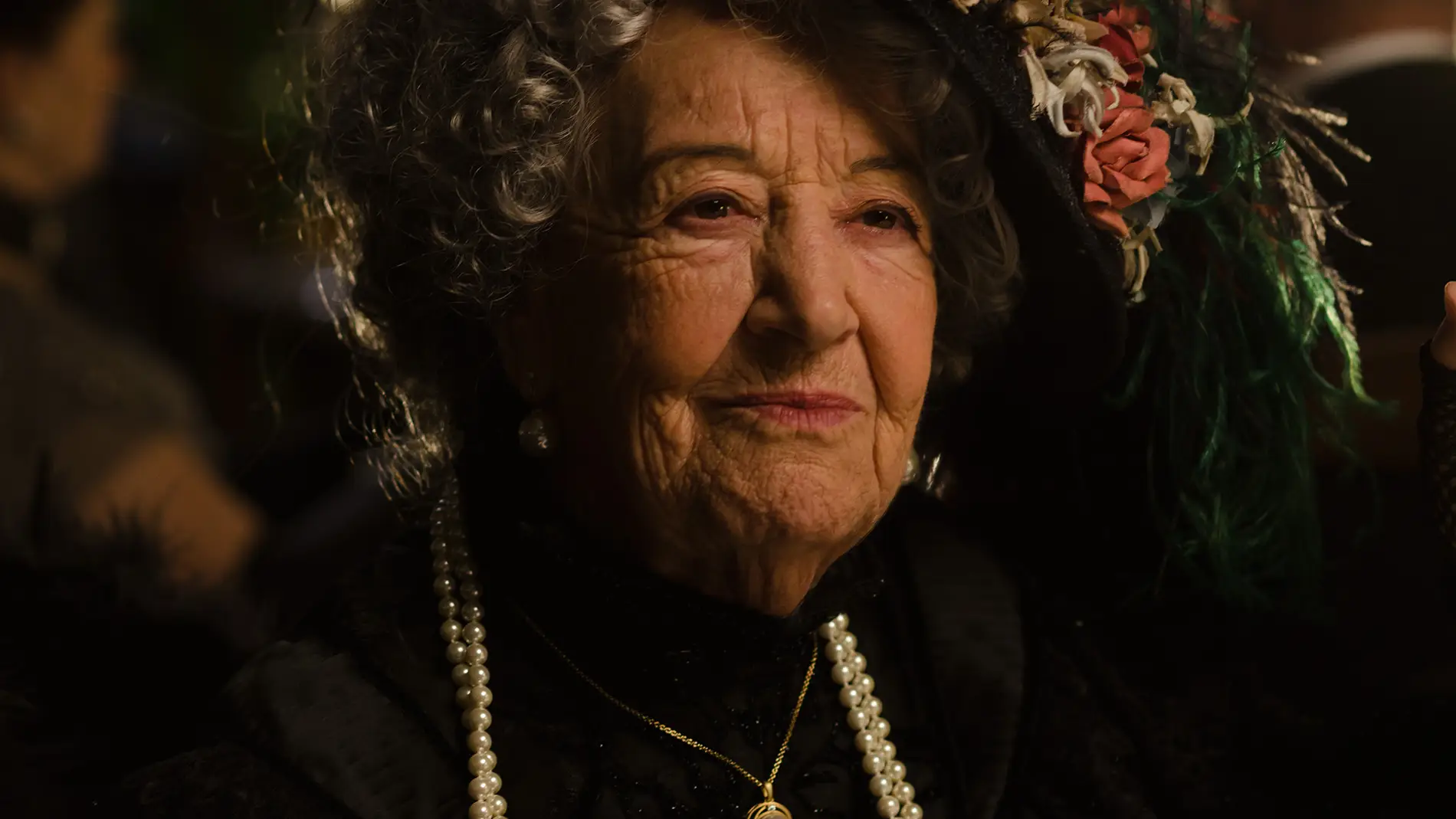 Asunción Balaguer es Lady