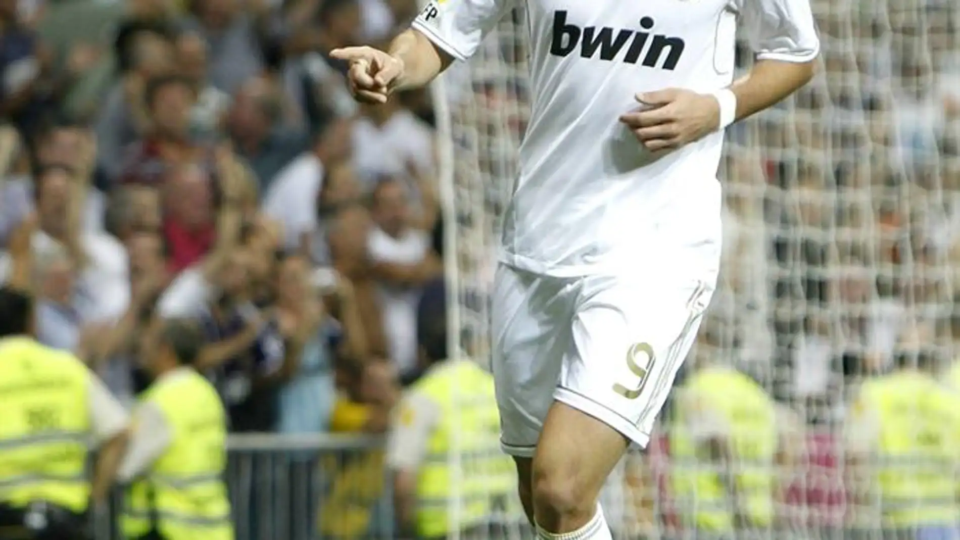 Benzema, en un partido en el Santiago Bernabéu