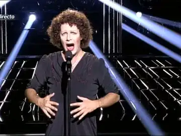 Ángel Llacer como Edith Piaf Ángel Llacer como Edith Piaf