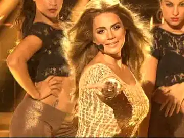 Gala 1 | Silvia Pantoja imita a Jennifer López Gala 1 | Silvia Pantoja imita a Jennifer López