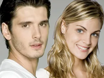 Yon González y Amaia Salamanca Yon González y Amaia Salamanca