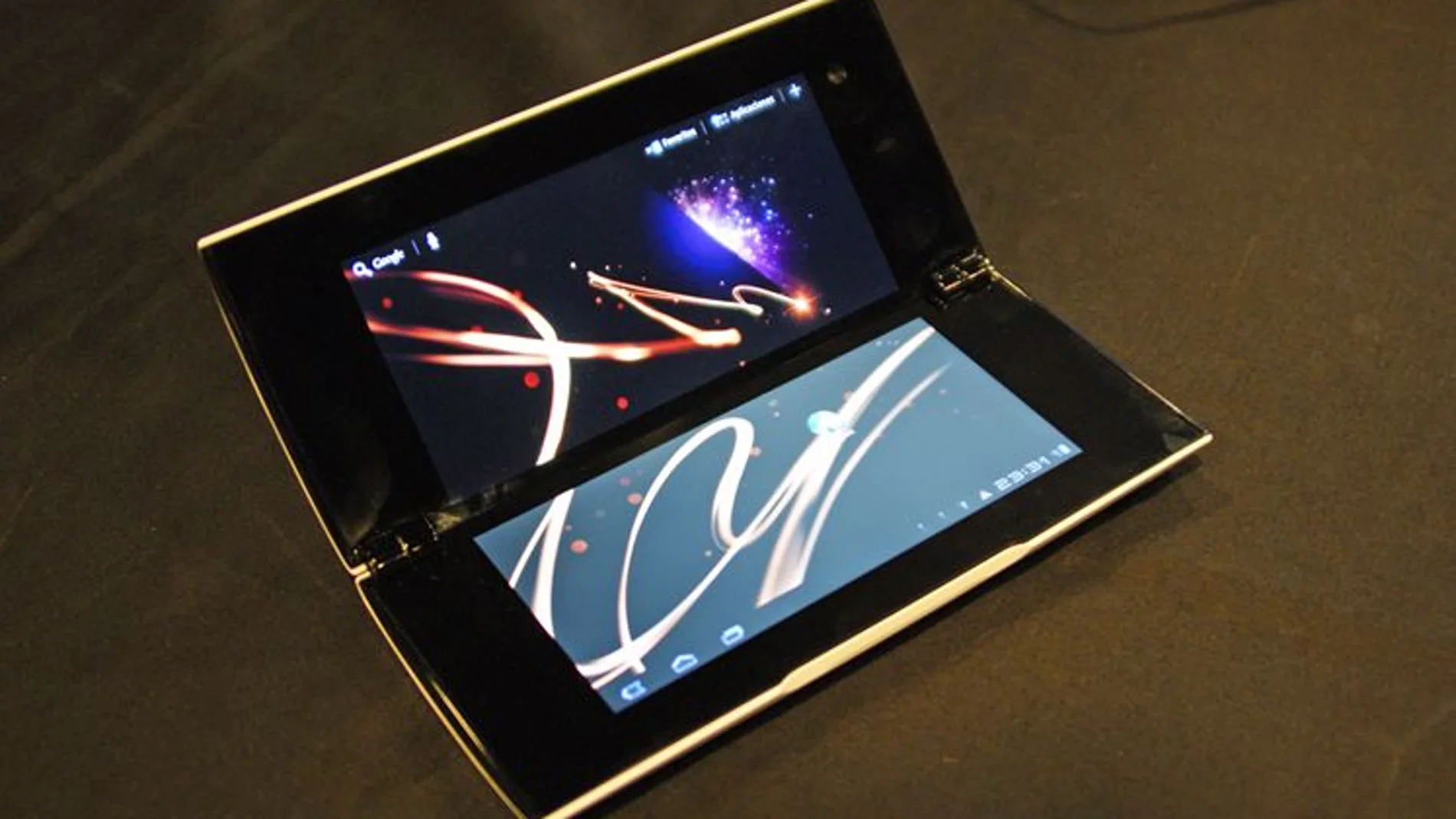 La Tablet P de Sony es la primera del mercado con dos pantallas. La Tablet P de Sony es la primera del mercado con dos pantallas.