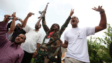 El bastión gadafista consigue unir los frentes oriental y occidental de Sirte