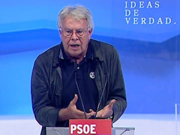 Felipe González en el congreso del PSOE