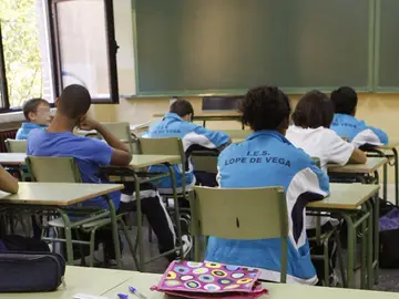 Estudiantes de la ESO Estudiantes de la ESO