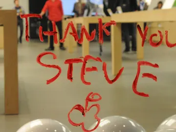 'Gracias, Steve' 'Gracias, Steve'