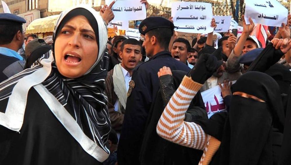 La yemení Tawakul Karman tras salir de la cárcel