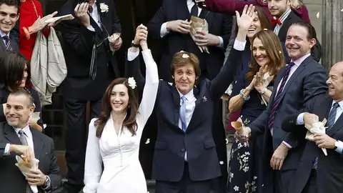 Paul McCartney junto a Nancy Shevell Paul McCartney junto a Nancy Shevell