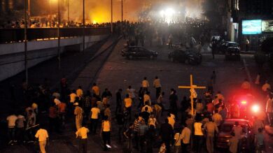 24 muertos por los disturbios entre militares y coptos en El Cairo