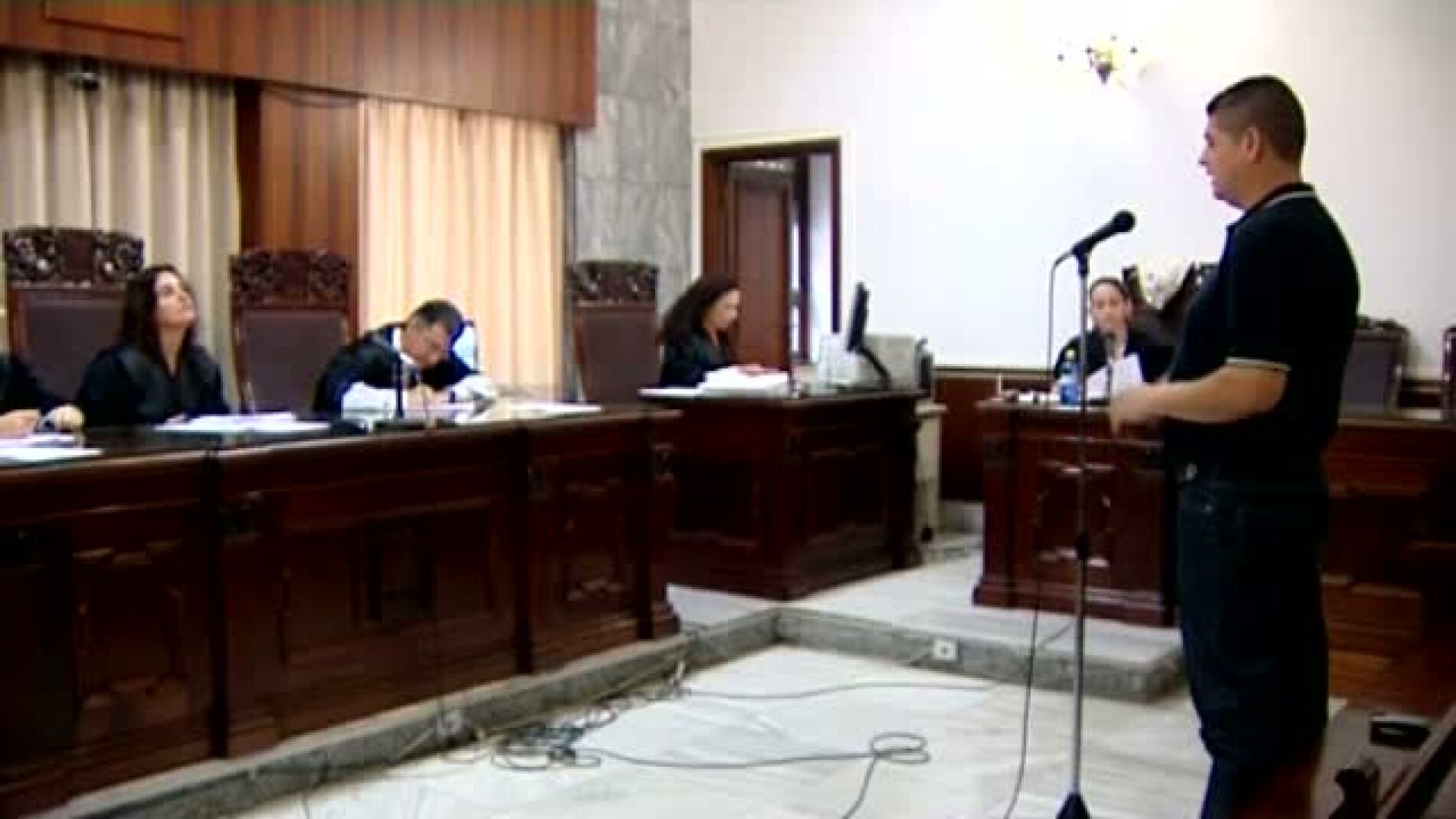Juicio por intentar matar a su hermano