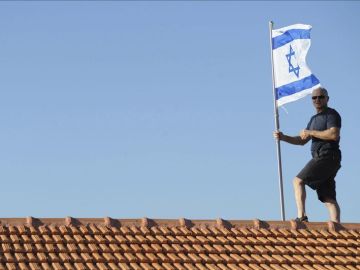 Noam Shalit, padre del soldado israelí Gilad Shalit, secuestrado por Hamás hace 5 años