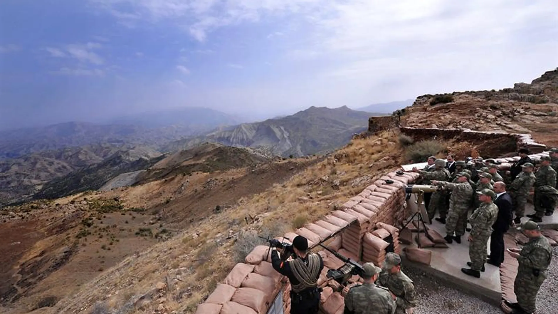 Turquía contraataca al grupo PKK Turquía contraataca al grupo PKK