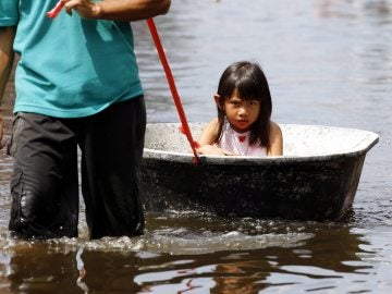 Inundaciones en Tailandia (21-10-2011)