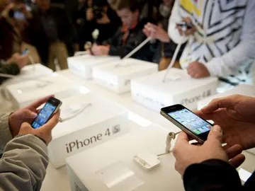 Probando el nuevo iPhone 4S Probando el nuevo iPhone 4S