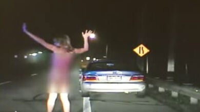 A 200km/h, borracha, sin carné y en tanga