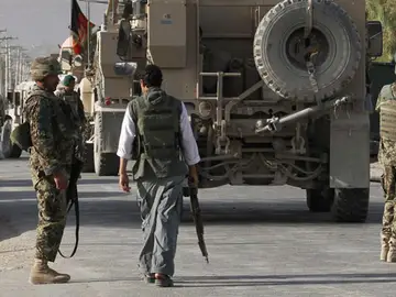 Soldados de la OTAN en Kabul Soldados de la OTAN en Kabul