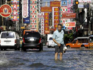 Graves inundaciones en Tailandia