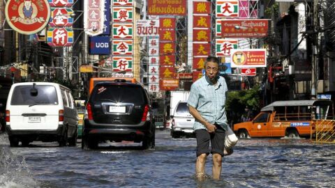 Graves inundaciones en Tailandia