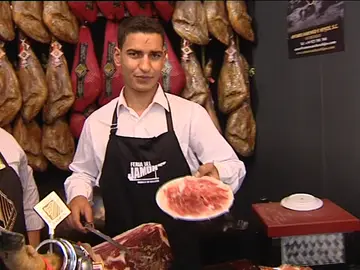 Karim Abdul, un cortador de jamón musulmán Karim Abdul, un cortador de jamón musulmán