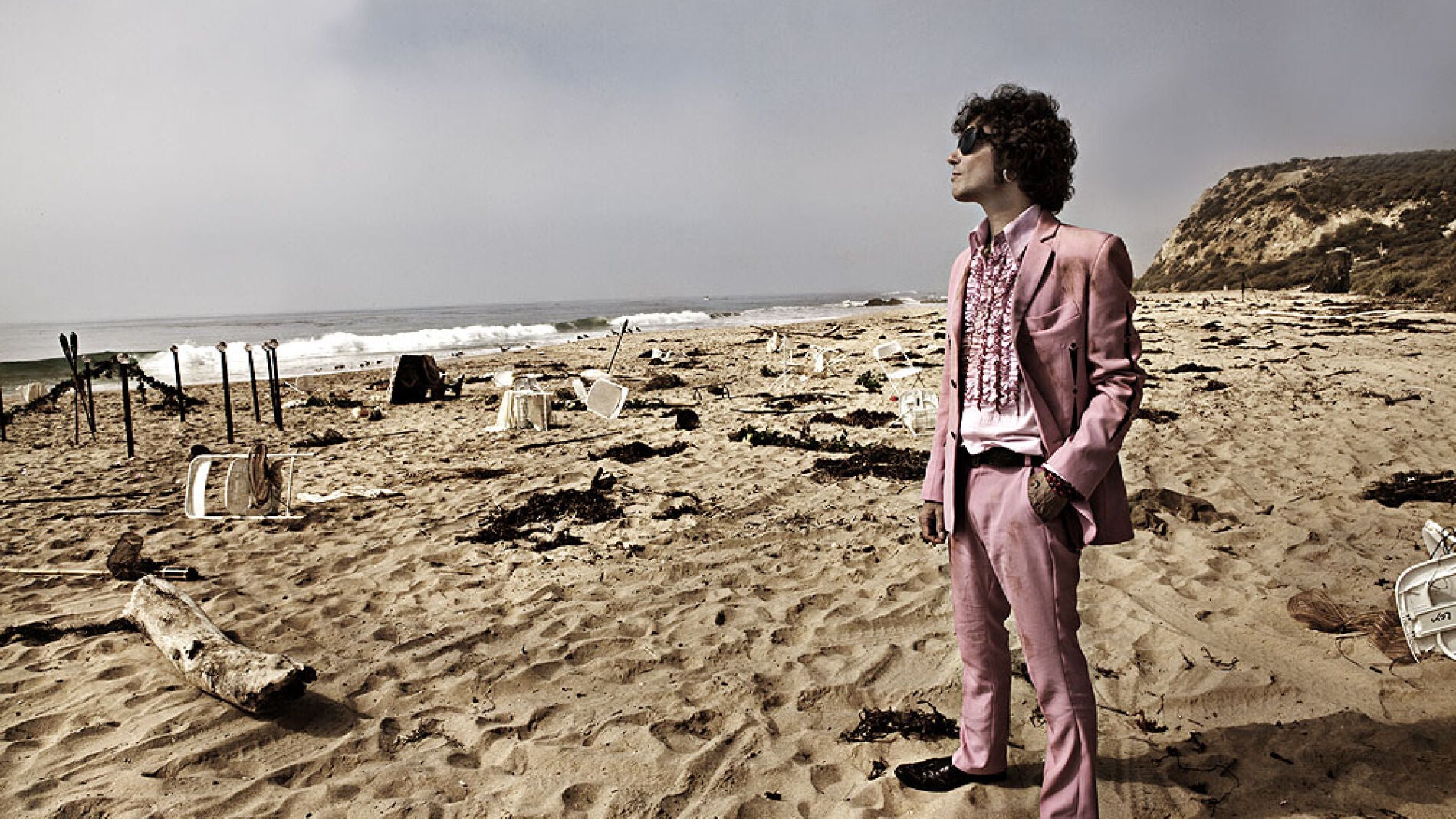 'Licenciado Cantinas' es el nuevo &aacute;lbum de Bunbury