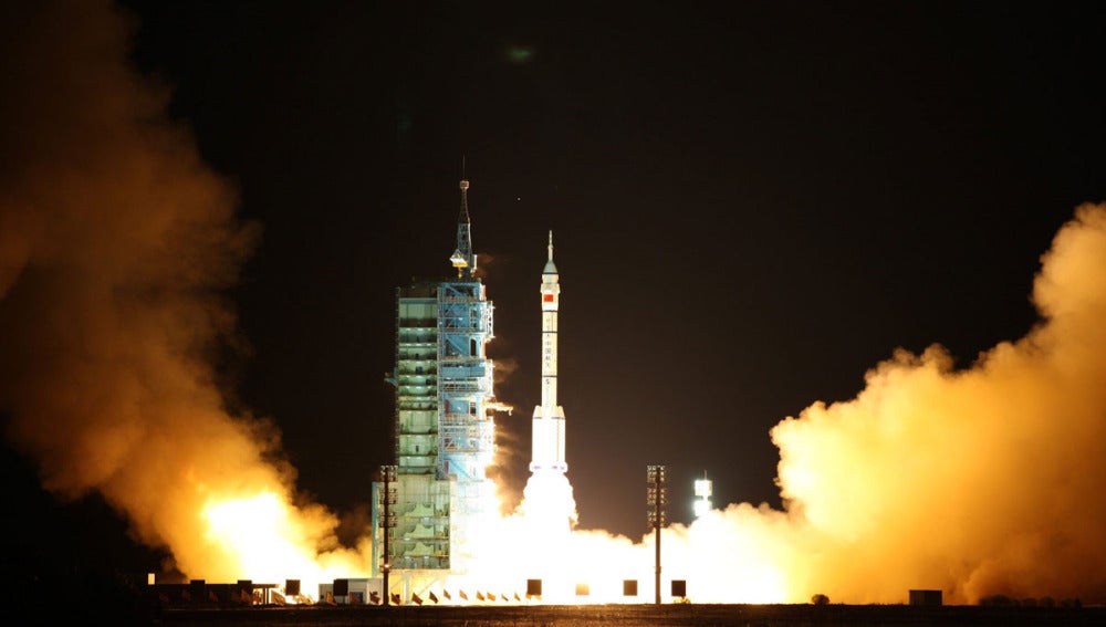 Lanzamiento del Shenzhou-8