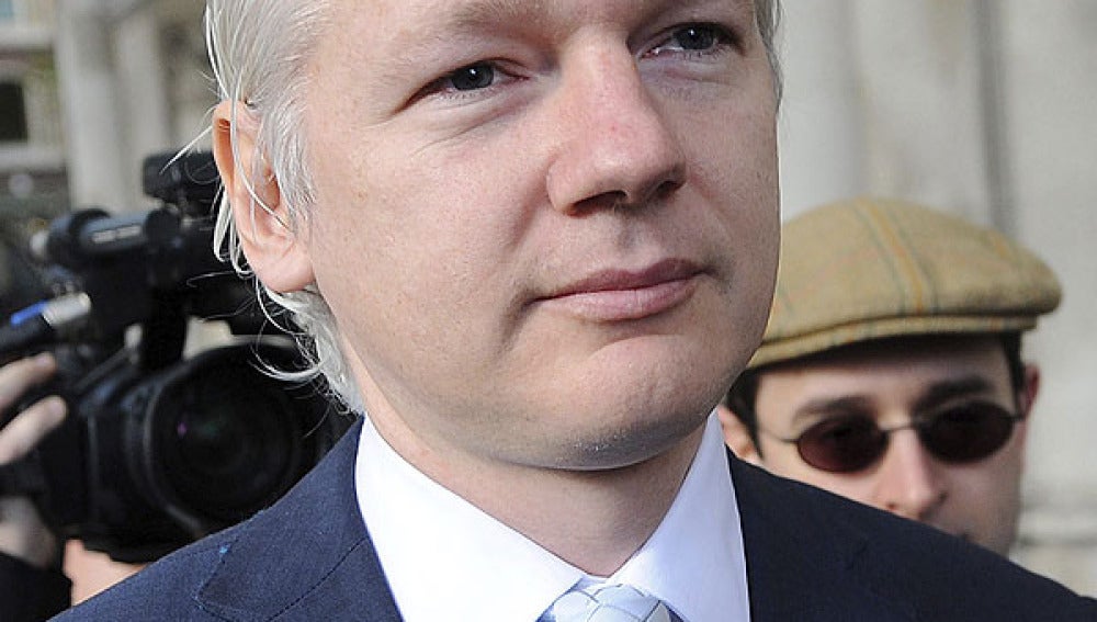 Julian Assange llega al tribunal