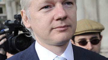 Julian Assange llega al tribunal
