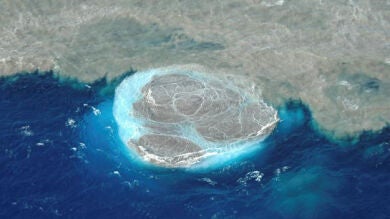 El Hierro se ha elevado 5,7 centímetros en los últimos cuatro días