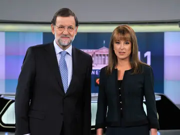 Mariano Rajoy junto a Gloria Lomana Mariano Rajoy junto a Gloria Lomana