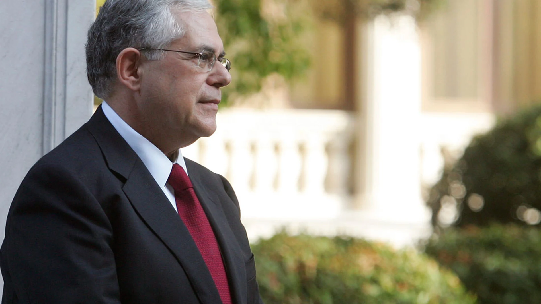 Lucas Papademos, nuevo primer ministro de Grecia Lucas Papademos, nuevo primer ministro de Grecia