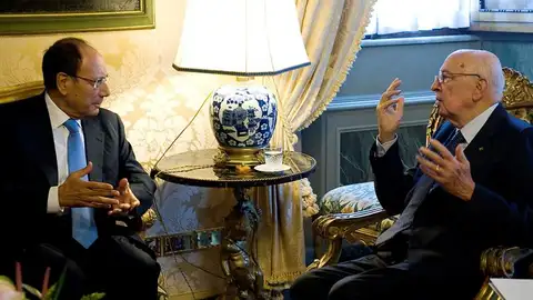 El presidente del Senado, Renato Schifani, se reúne con el presidente Giorgio Napolitano El presidente del Senado, Renato Schifani, se reúne con el presidente Giorgio Napolitano