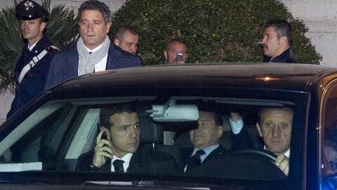 Silvio Berlusconi, tras dimitir