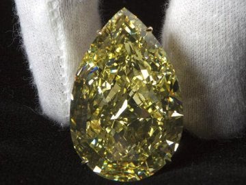 Vendido el diamante amarillo más grande del mundo