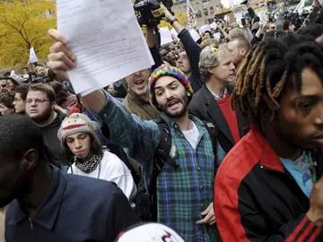 Los 'indignados' de Wall Street vuelven a tomar el parque Zuccotti Los 'indignados' de Wall Street vuelven a tomar el parque Zuccotti